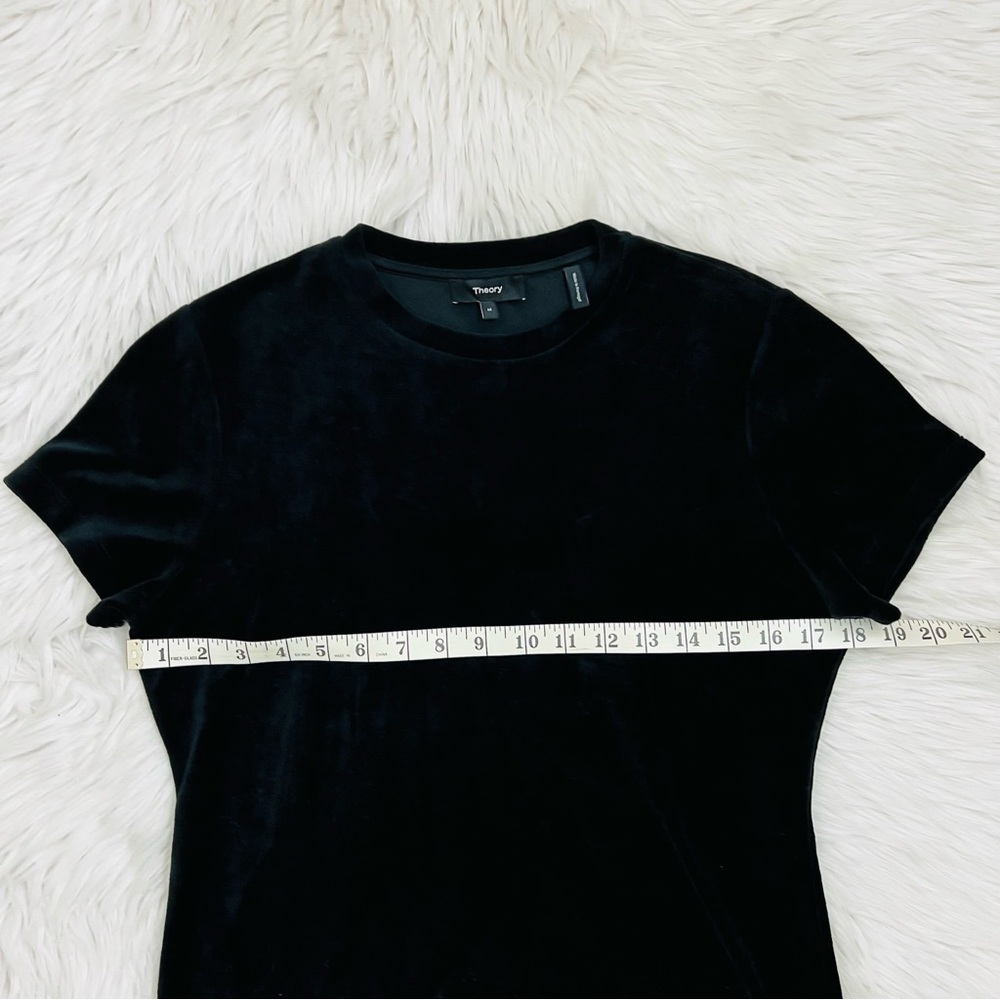NWOT! Theory "Tiny Tee" Soft Black Velvet Ribbed Crew Neckline Sz M - Picture 6 of 8